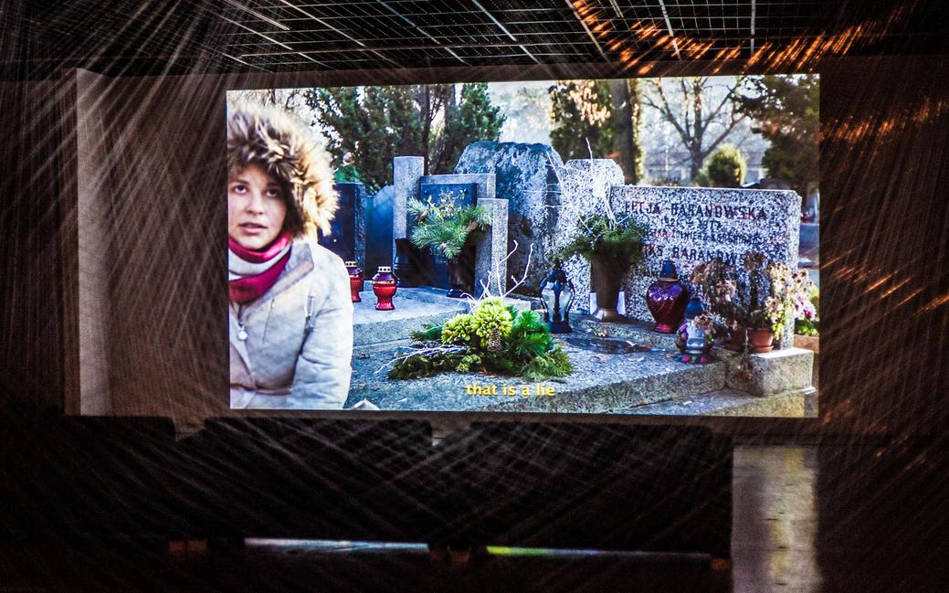 how big can a desk be? 